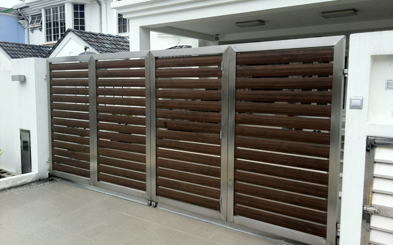 Residential Gates Fabrication